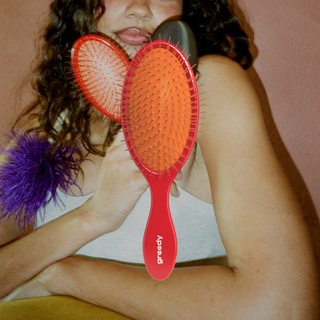 The Detangling Brush